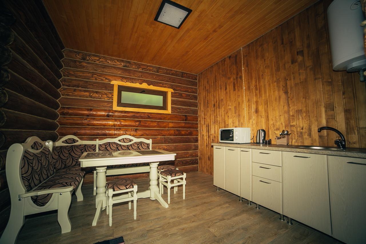 Sadyba Sribne Dzherelo Hotel Ilnytsya Екстериор снимка