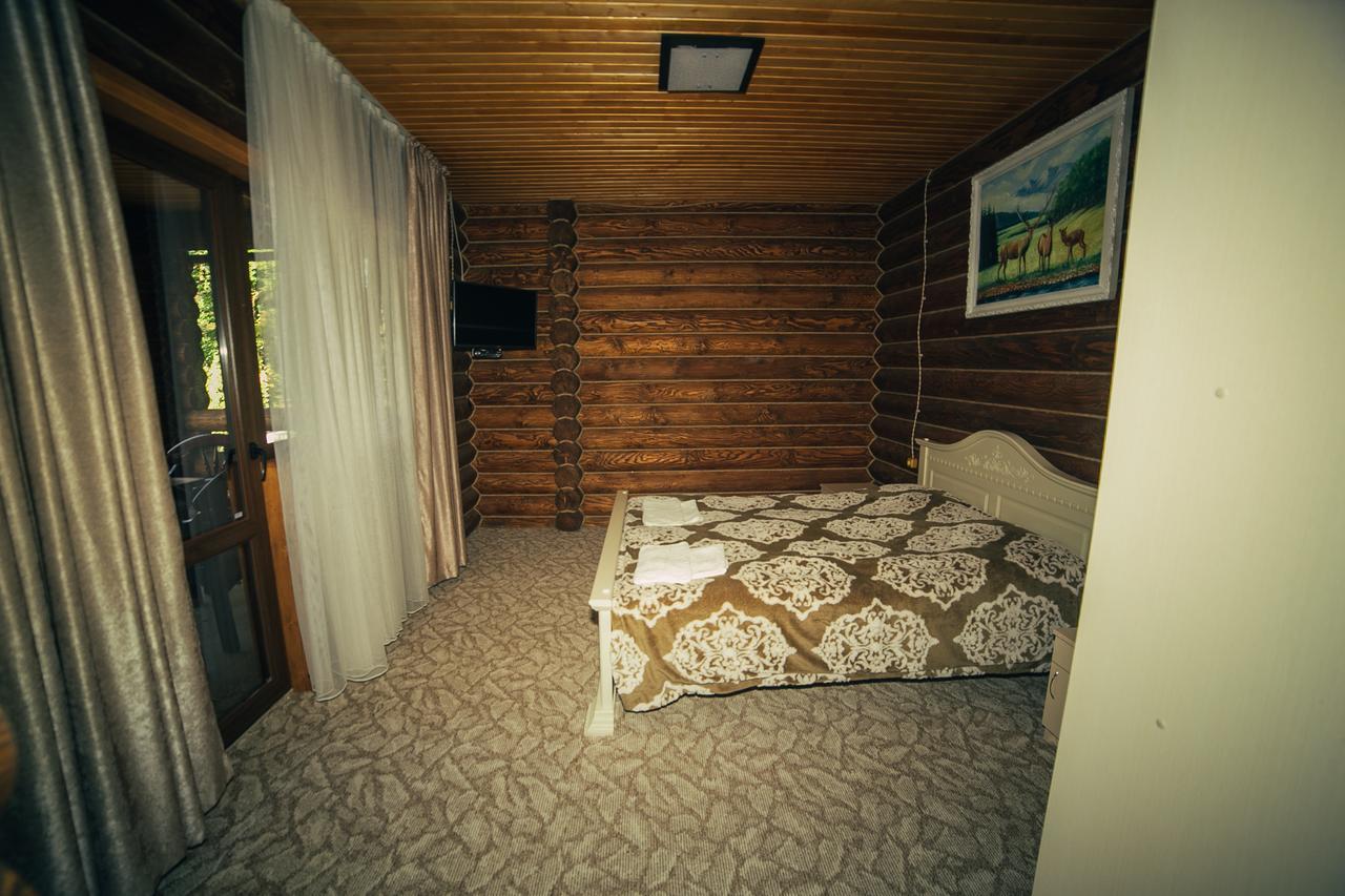 Sadyba Sribne Dzherelo Hotel Ilnytsya Екстериор снимка