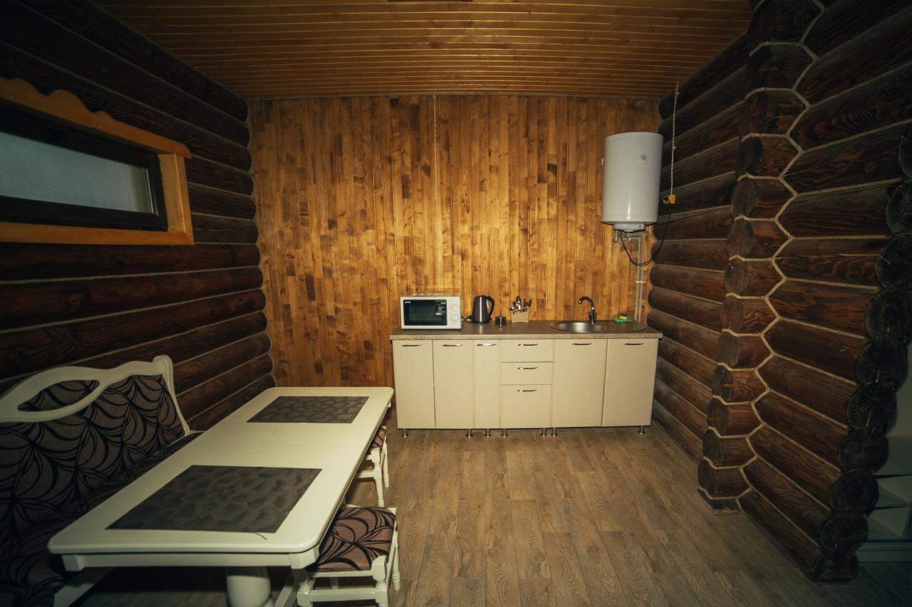 Sadyba Sribne Dzherelo Hotel Ilnytsya Екстериор снимка