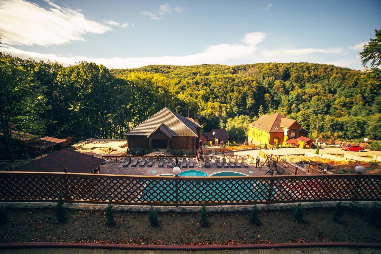 Sadyba Sribne Dzherelo Hotel Ilnytsya Екстериор снимка
